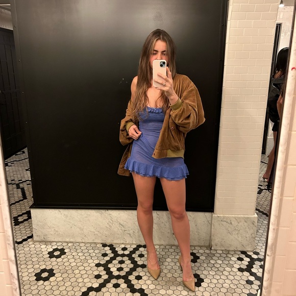 Are you am I dress - Picture 4 of 5